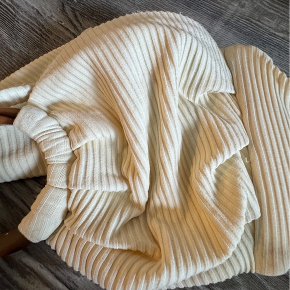 Montce Tori Bandeau Bikini Swim Top - Picture 8 of 10